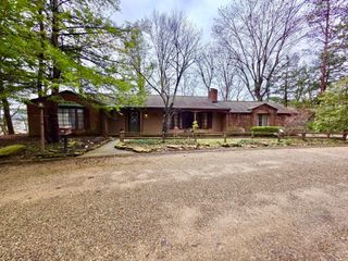 621 N Walnut Drive, Logan, OH 43138