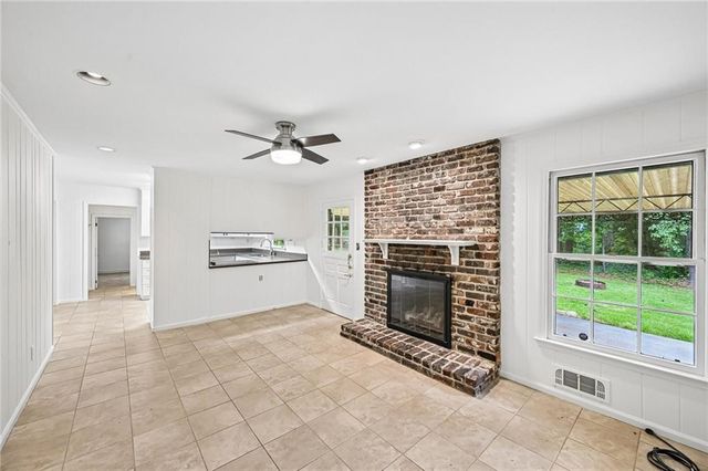 2238 Springwood Drive, Decatur, GA 30033