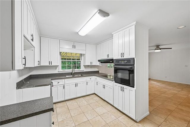 2238 Springwood Drive, Decatur, GA 30033