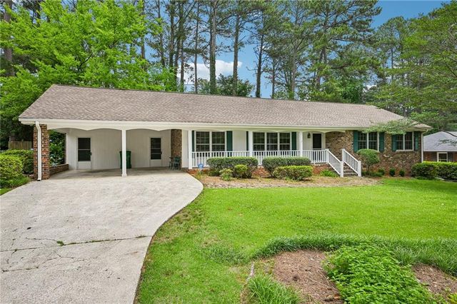 2238 Springwood Drive, Decatur, GA 30033