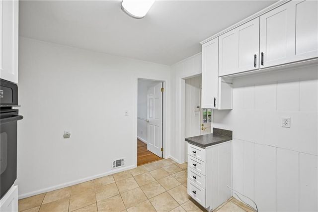2238 Springwood Drive, Decatur, GA 30033