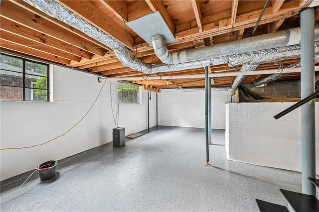 2238 Springwood Drive, Decatur, GA 30033