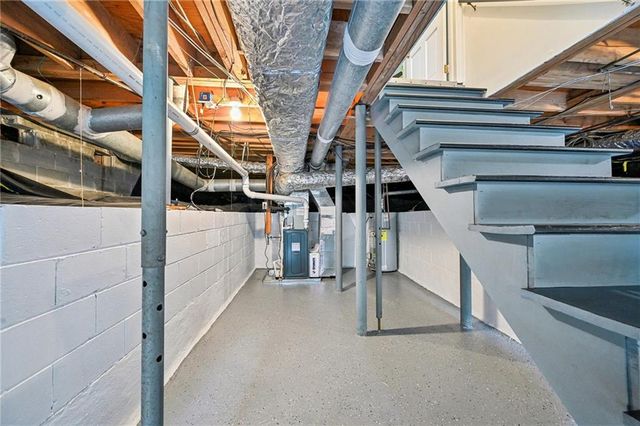 2238 Springwood Drive, Decatur, GA 30033