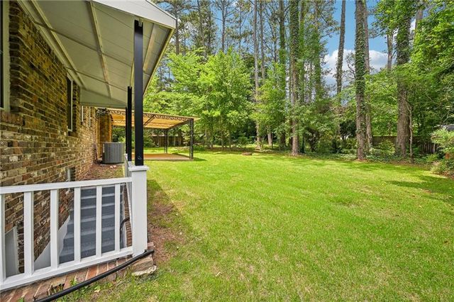 2238 Springwood Drive, Decatur, GA 30033