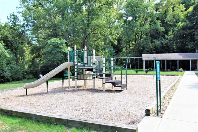 7692 Amber Turn, Plainfield, IN 46168