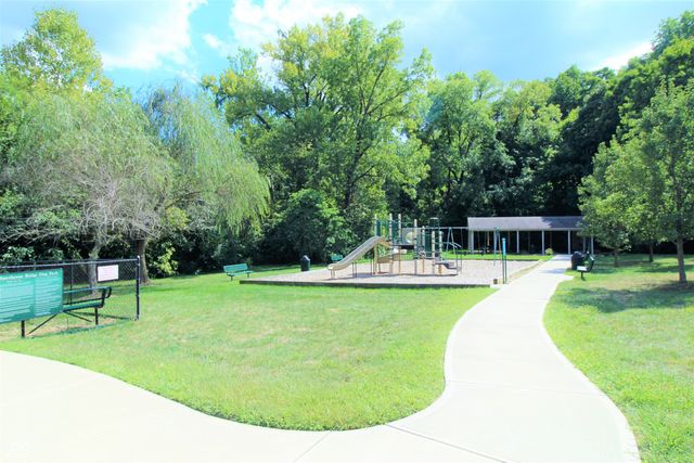 7692 Amber Turn, Plainfield, IN 46168