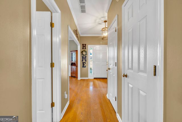 1633 Brentwood Crossing SE, Conyers, GA 30013