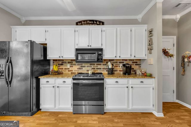 1633 Brentwood Crossing SE, Conyers, GA 30013