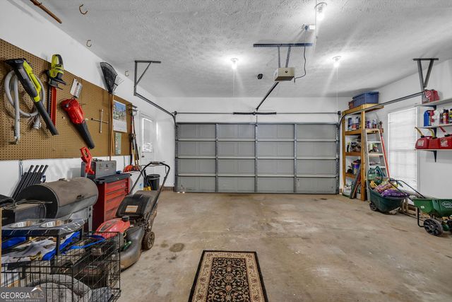 1633 Brentwood Crossing SE, Conyers, GA 30013
