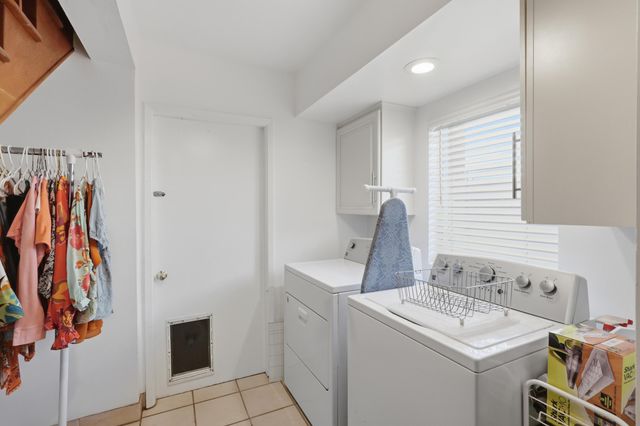 743 Alvarado Drive SE, Albuquerque, NM 87108