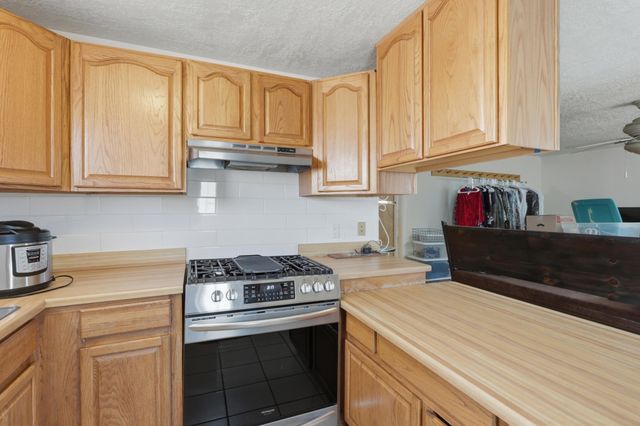 743 Alvarado Drive SE, Albuquerque, NM 87108