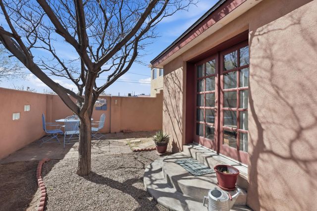 743 Alvarado Drive SE, Albuquerque, NM 87108