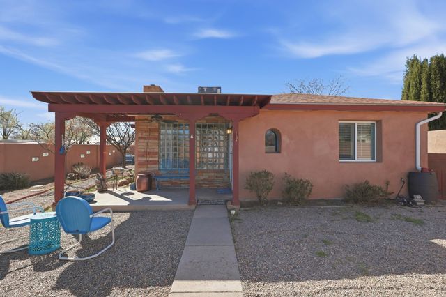 743 Alvarado Drive SE, Albuquerque, NM 87108