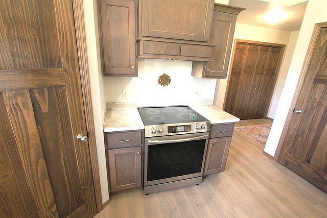 1006 MENDOTA DRIVE, Green Bay, WI 54311
