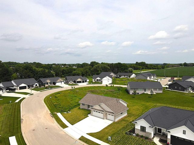 1006 MENDOTA DRIVE, Green Bay, WI 54311