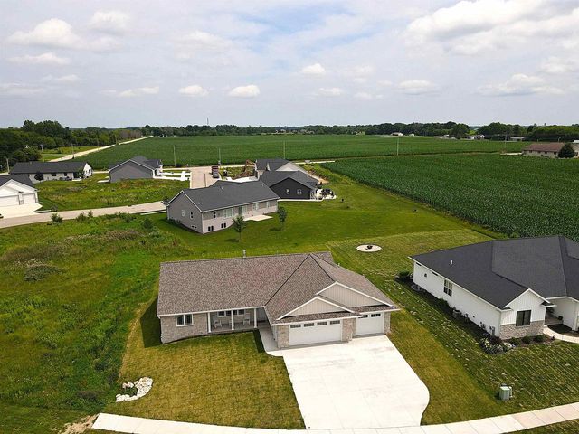 1006 MENDOTA DRIVE, Green Bay, WI 54311