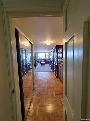 8900 170th Street 12F, Jamaica, NY 11432