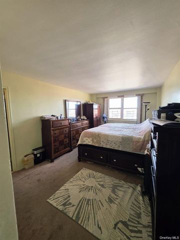 8900 170th Street 12F, Jamaica, NY 11432