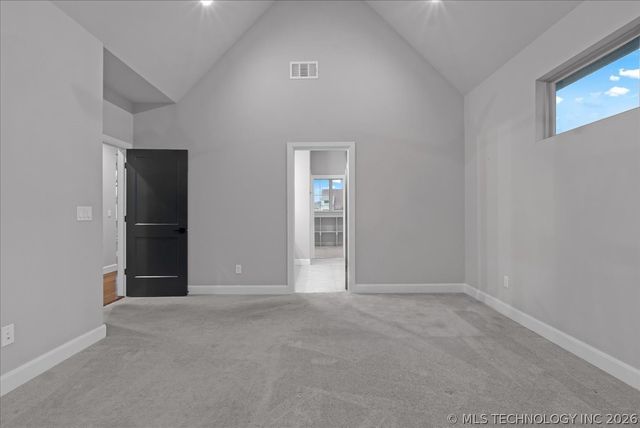 4881 W 77th Street S, Tulsa, OK 74132