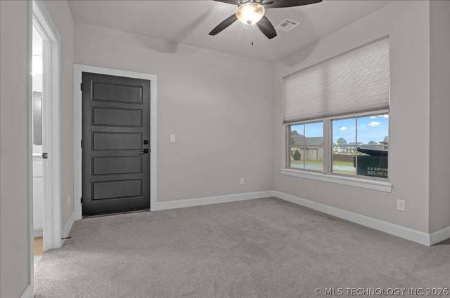 4881 W 77th Street S, Tulsa, OK 74132