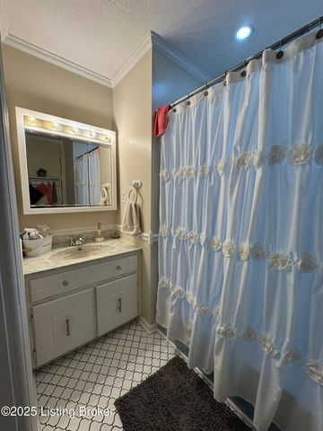 610 Heinsville Rd, Shelbyville, KY 40065