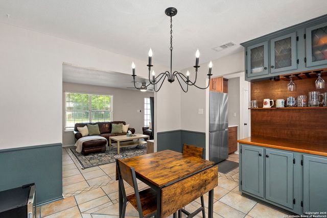 7306 PARK WEST DR, San Antonio, TX 78250