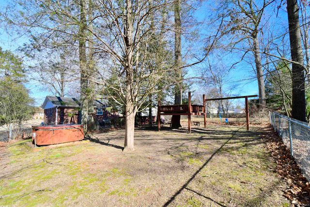 64 Northern Hills Drive, Bedford, IN 47421