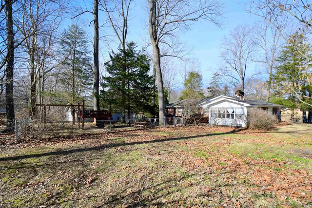 64 Northern Hills Drive, Bedford, IN 47421