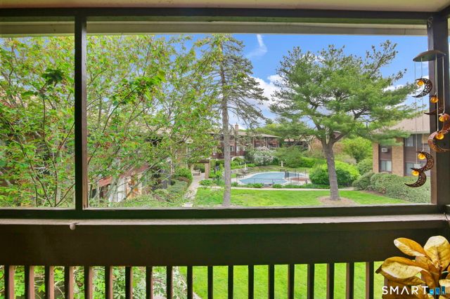 154 Cold Spring Road 62, Stamford, CT 06905