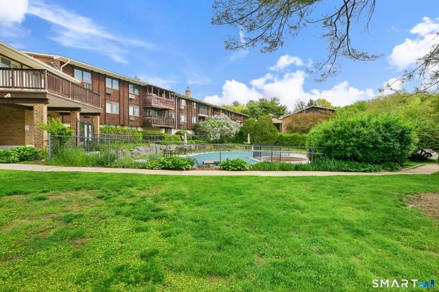 154 Cold Spring Road 62, Stamford, CT 06905