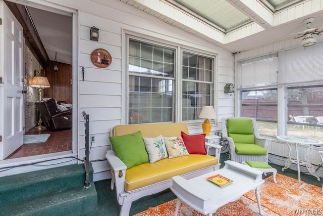 44 Pinevale Court, Cheektowaga, NY 14225