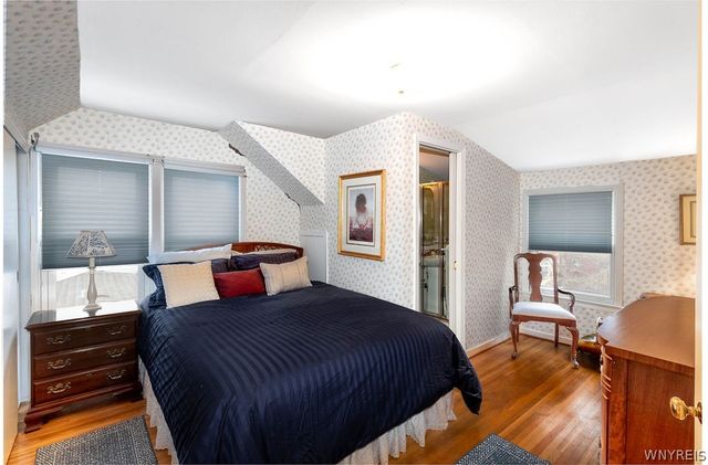 44 Pinevale Court, Cheektowaga, NY 14225