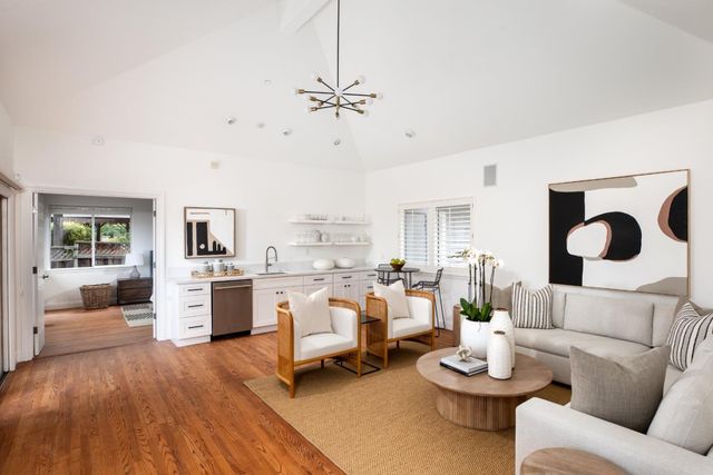1901 Quail Meadow Road, Los Altos, CA 94024