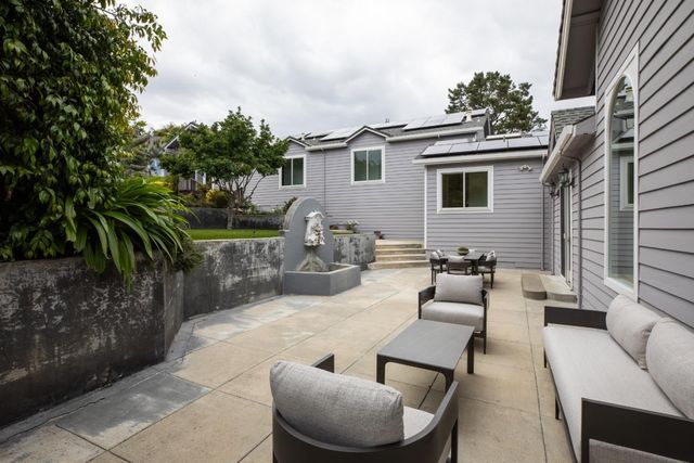 1901 Quail Meadow Road, Los Altos, CA 94024