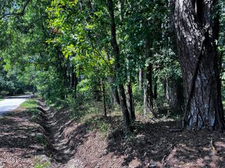 9 E River Drive, Beaufort, SC 29907