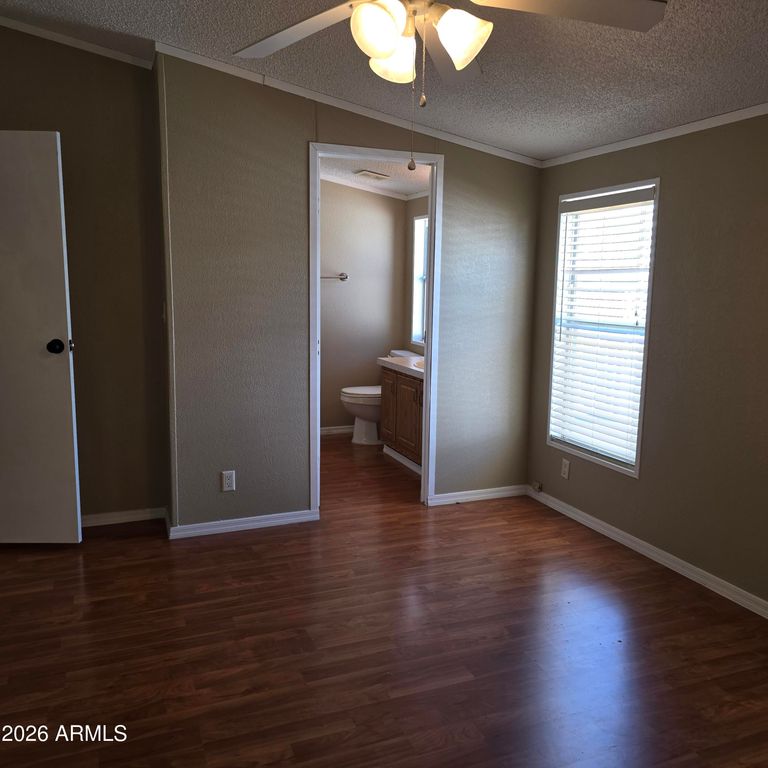 Image 14 of property listing at 205 W BELL Road 131, Phoenix, AZ 85023