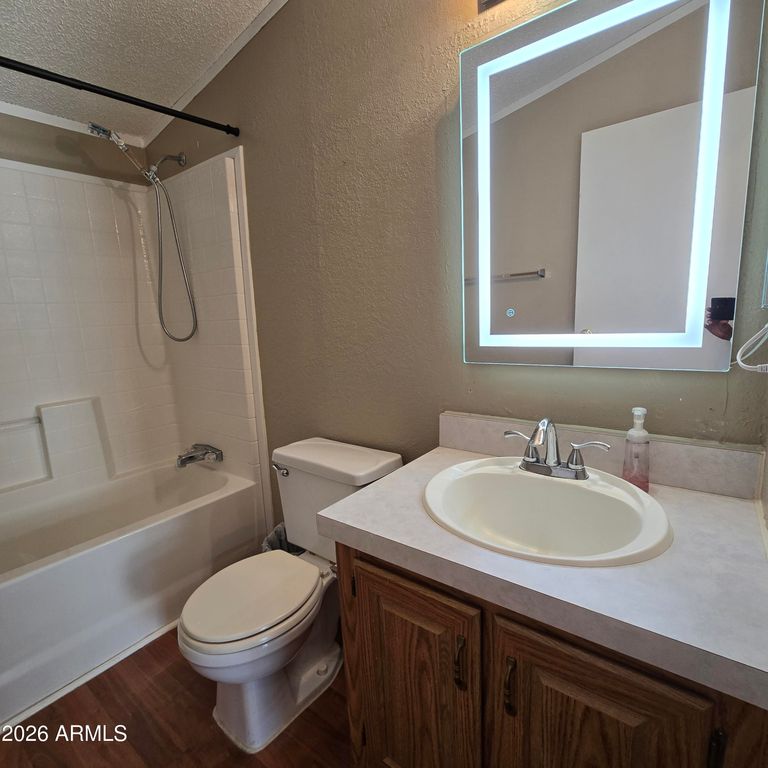 Image 18 of property listing at 205 W BELL Road 131, Phoenix, AZ 85023