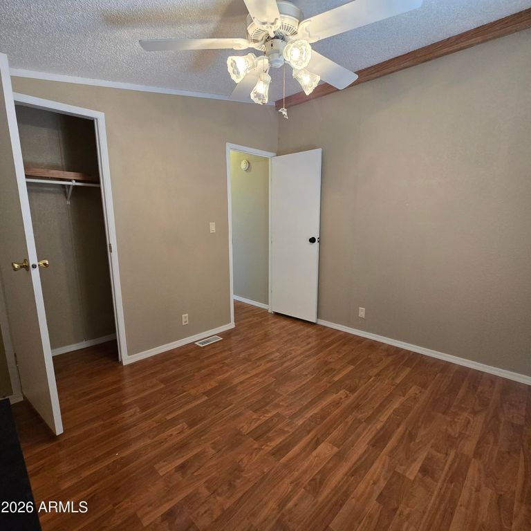 Image 20 of property listing at 205 W BELL Road 131, Phoenix, AZ 85023