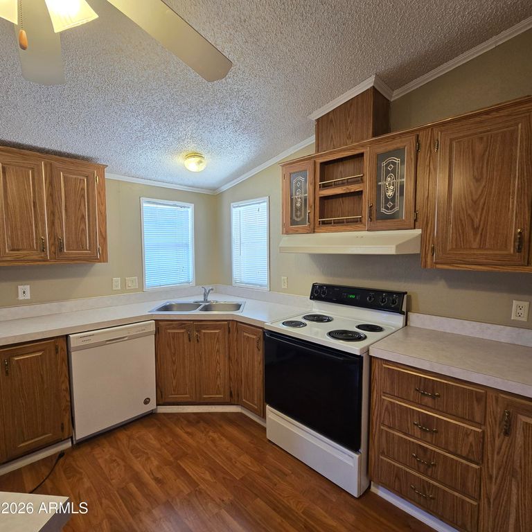 Image 22 of property listing at 205 W BELL Road 131, Phoenix, AZ 85023