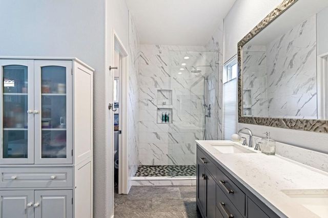 664 E Lily Street, Palm Springs, CA 92262