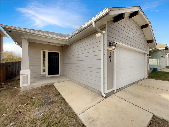 363 Eagle Brook LN, Buda, TX 78610