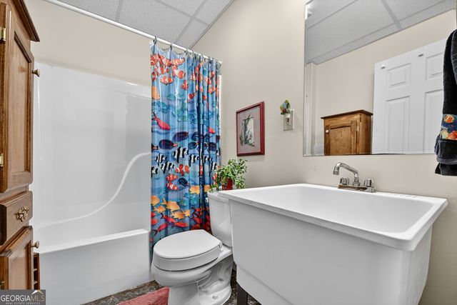 122 D J Lane, Ellijay, GA 30540