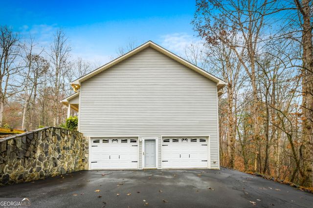 122 D J Lane, Ellijay, GA 30540