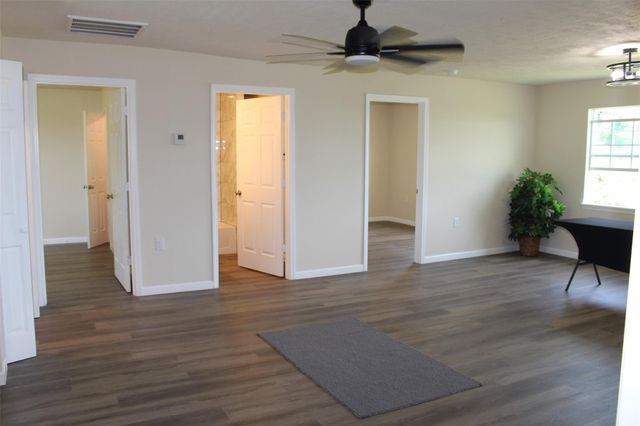 2547 Bob Mathews Street, Bedias, TX 77831