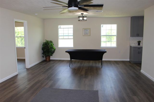 2547 Bob Mathews Street, Bedias, TX 77831