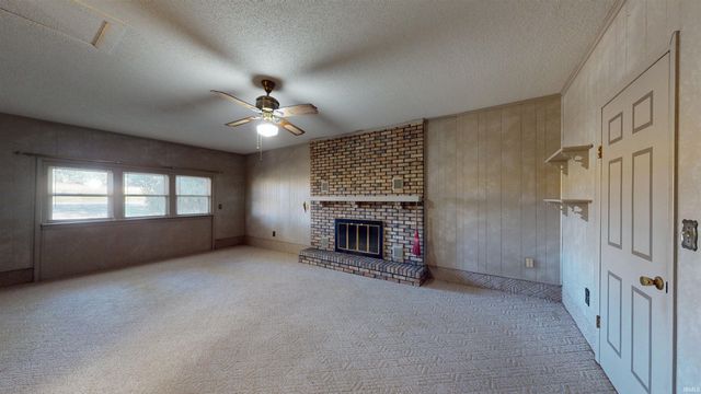 205 S US Highway 41, Fort Branch, IN 47648