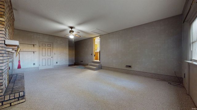 205 S US Highway 41, Fort Branch, IN 47648