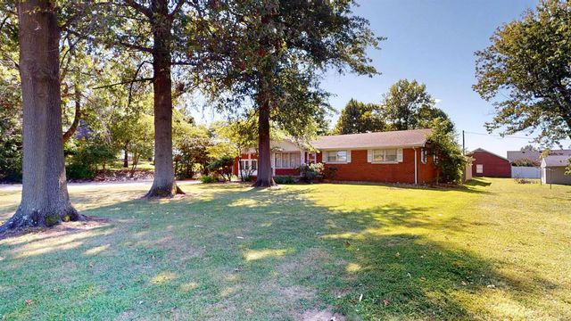 205 S US Highway 41, Fort Branch, IN 47648