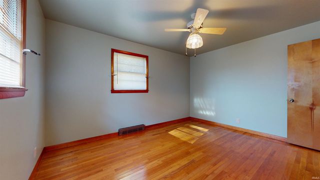 205 S US Highway 41, Fort Branch, IN 47648