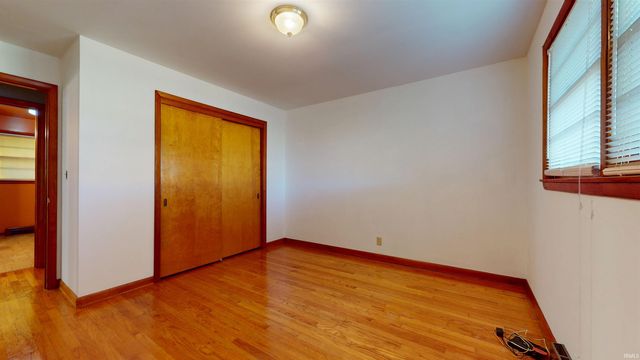 205 S US Highway 41, Fort Branch, IN 47648